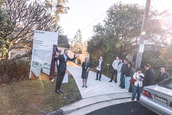 An Epping buyer bid against himself by $100,000 at auction on Saturday to secure a North Ryde house for $2,050,000.