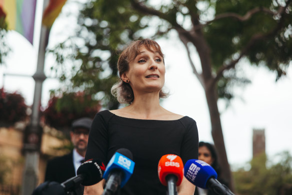 Dr Jackie Huber, chair of the Australia and New Zealand Emergency Psychiatrist Network, at a press conference on Thursday.