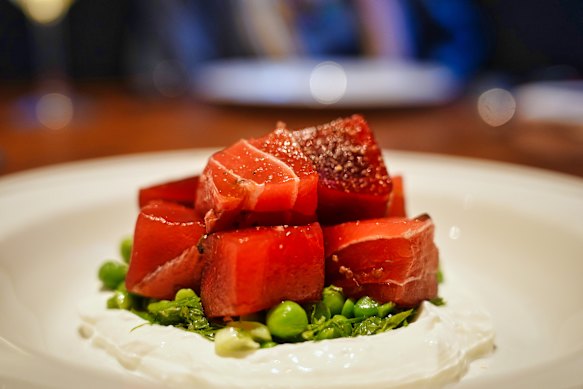 Tuna tartare with goat’s curd, green pea and mint at Cumulus.