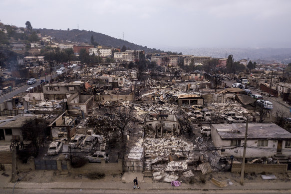 An aerial view of the houses destroyed by the fires in the El Olivar neighbourhood of Viña del Mar, Valparaíso region, Chile.