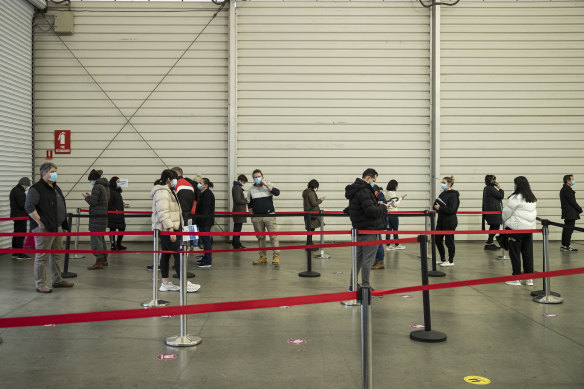 Vaccine queues in Melbourne.