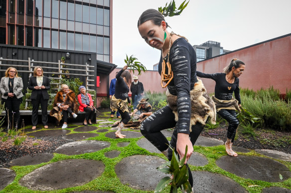 Djiri Djiri dancers perform before Monday’s hearing.