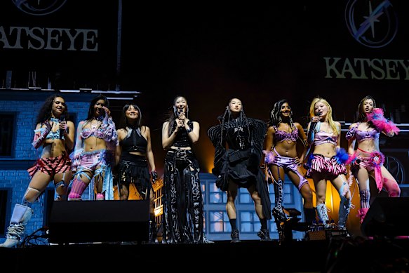Katseye's Daniela, Sophia, Lara Raj, Yoonchae and Megan perform with KPop Demon Hunters singers Rei Ami, Ejae and Audrey Nuna.