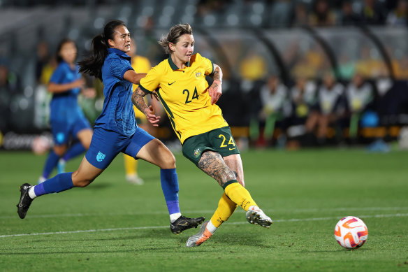 Some fans can’t understand what Larissa Crummer brings to the Matildas, but Tony Gustavsson is a huge fan.