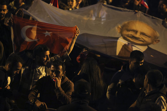 Supporters of main opposition leader Kemal Kilicdaroglu cheer in Ankara on Sunday.