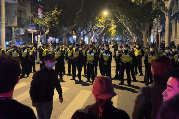 Protests are spreading across China in a demonstration of defiance against Beijing.