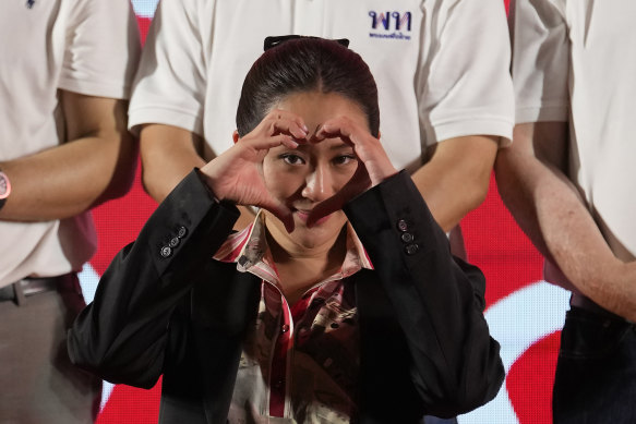 Paetongtarn Shinawatra gestures to supporters ahead of Sunday’s election.