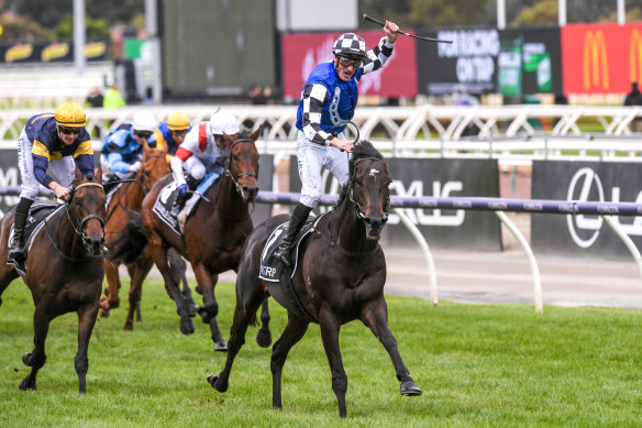 Mark Zahra punches the air as Gold Trip  takes out the Melbourne Cup.
