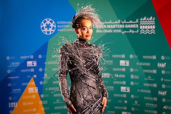 Rita Ora se apresentará no Grande Prêmio da Austrália.