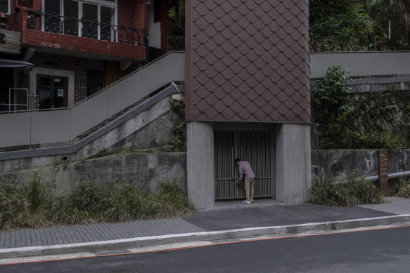 An entrance to one of the many bunkers in Keelung, Taiwan.