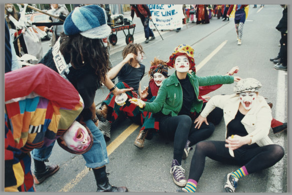 The 1989 Fringe parade
