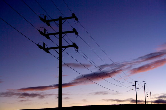 The government is asking households to cut their power use during heatwaves.