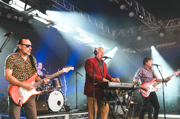 Mental As Anything at the Meredith Music Festival in 2018.
