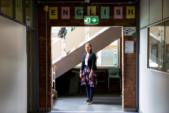 Kari Isachsen teaches English at Cumberland High School.