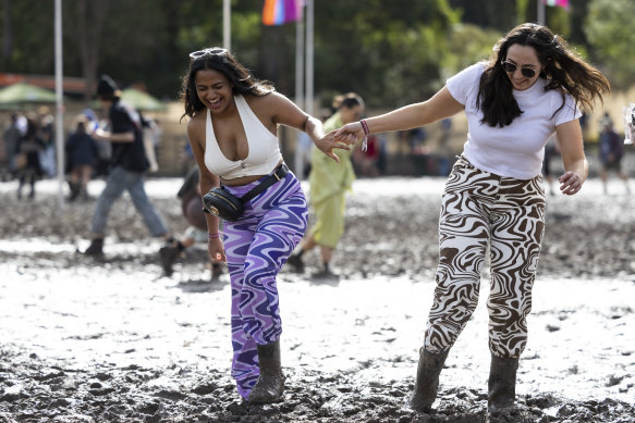 Anishka Shenoy and Chloe Wisker at Splendour in the Grass 2022.
