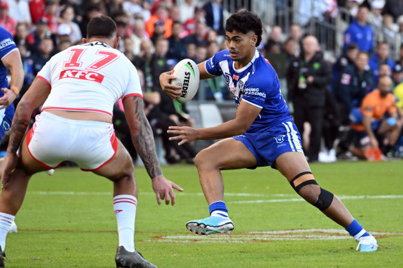 Oloapu in action against the Dragons last year.