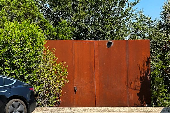 The metal gate at one of Elon Musk’s Texas properties, which has been the source of a local community dispute. The tech billionaire’s staff were concerned that correspondence about his home in West Lake Hills would become public after neighbours complained.  