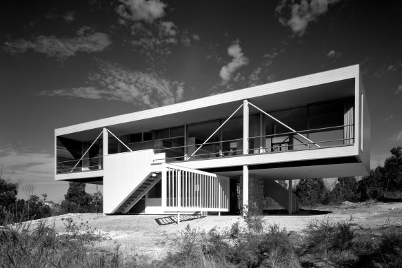 Julian Rose House in Wahroonga, designed by Harry Seidler.