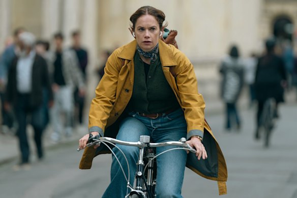 Ruth Wilson describes her Down Cemetery Road character, Sarah Trafford, as an everywoman caught in a high-stakes crime drama.