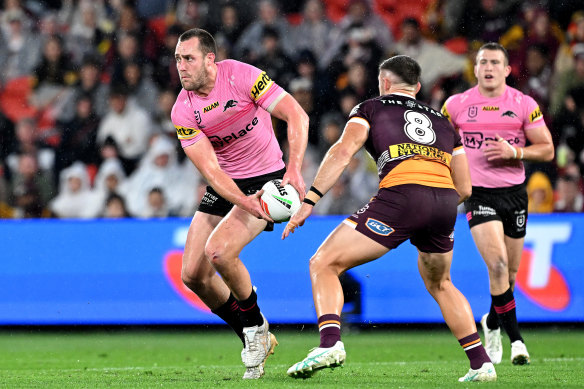 Isaah Yeo sizes up the Brisbane defence.