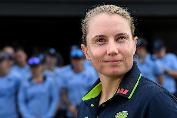 Australian cricket captain Alyssa Healy has called time on her career.
