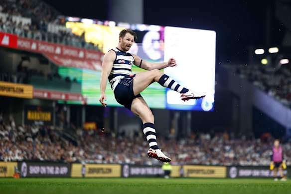 Geelong champ Patrick Dangerfield was on the losing team after a week spent recognising his brilliant career.