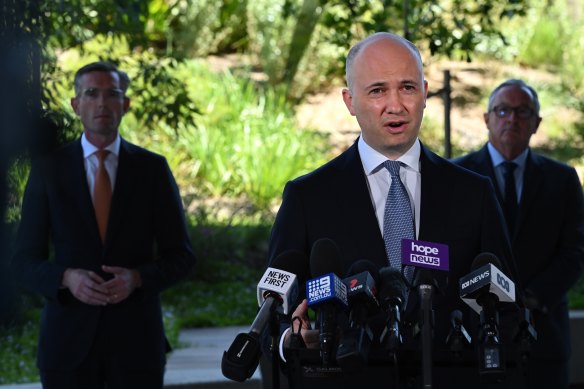 NSW Treasurer Matt Kean has repeated his calls for the Commonwealth government to provide small business support.