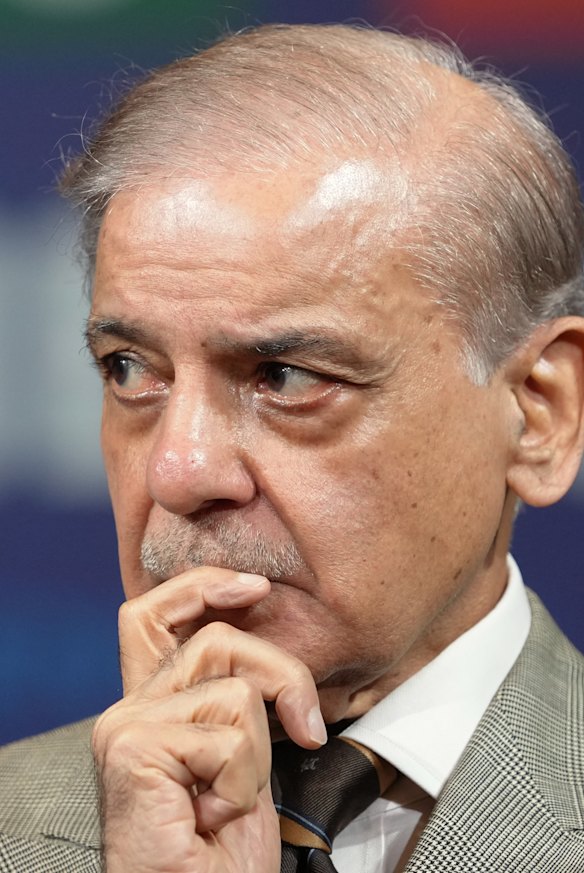 Pakistani Prime Minister Shehbaz Sharif attended the meeting.