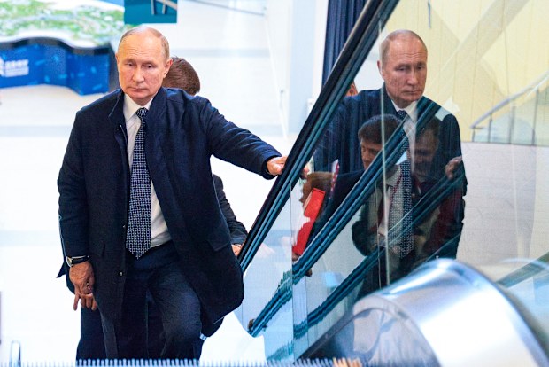 Russia-Ukraine war: Vladimir Putin Putin may need drastic moves to ...