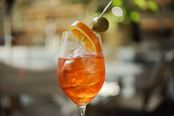 Aperol spritz.