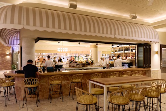 Alfi’s Amalfi-inspired fitout effortlessly flows from inside to the outdoor courtyard.