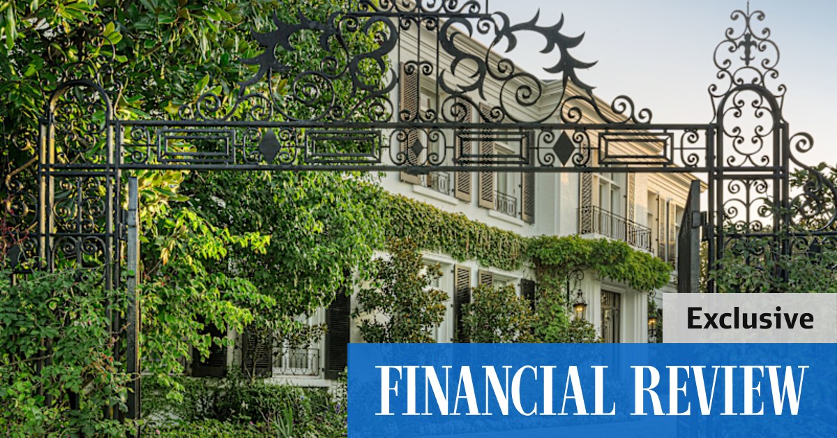 Melbourne house prices: Late Rich Lister Ron Walker's Toorak mansion guiding $60 million sold as luxury property market holds firm - Vimarsana News