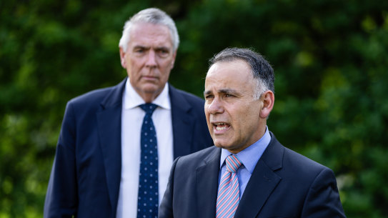 Opposition Leader John Pesutto and Nationals leader Peter Walsh (left).