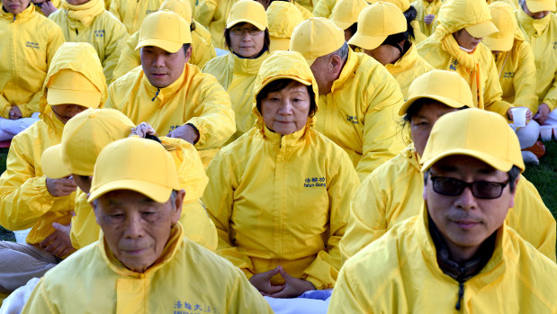 Falun Gong mass meditation in Australia in 2015.