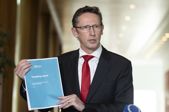 Financial Services Minister Stephen Jones has committed to make bank, telcos and online operators liable for scam losses.