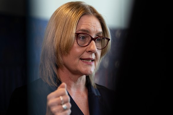 La primera ministra Jacinta Allan está bajo presión por la corrupción en el CFMEU.