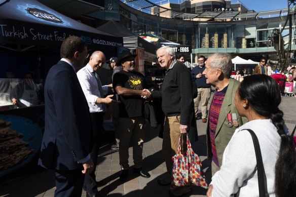 Indigenous leader Noel Pearson campaigning Yes for a Voice to parliament with Matt Kean and Julian Leeser, the local Liberal MPs in Hornsby.