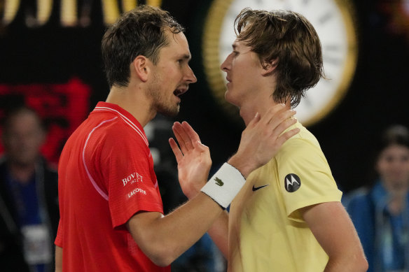 Daniil Medvedev congratulates Sebastian Korda after winning their third round match.