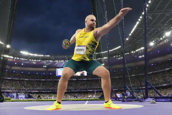 Matt Denny competes in the men’s discus final in Paris.