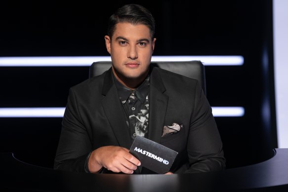 Fennell as host of <i>Mastermind</i> on SBS.