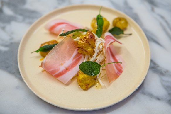 The emphasis is on local and seasonal ingredients.
