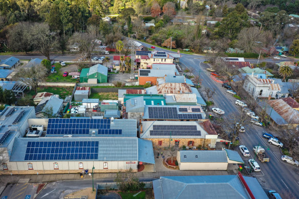 The solar panels of Yackandandah.