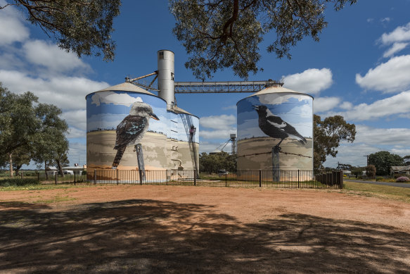  Artist Geoffrey Carran’s silo works in Goroke, Victoria.