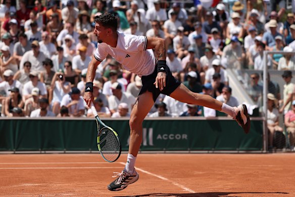 Thanasi Kokkinakis retired from his second round match at Roland-Garros.