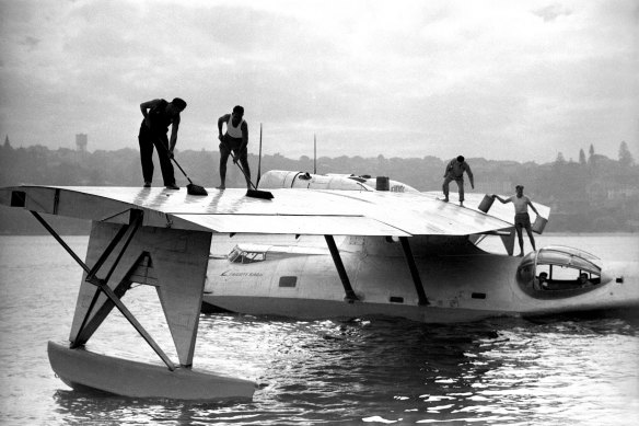 Catalina flying boat Frigate Bird II at Rose Bay on the day of its flight to Chile in March 1951. 