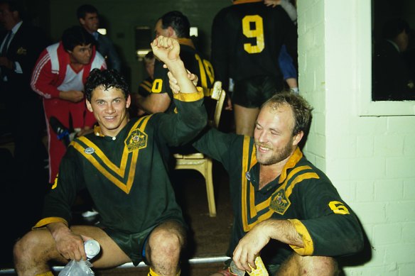 Les Kiss and Wally Lewis after a Kangaroos Test match.