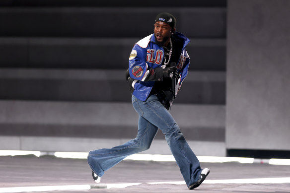 Kendrick Lamar performed his Drake diss track during his Super Bowl performance this year.
