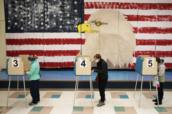Efforts to distance voters were evident as Americans voted on November 3. 