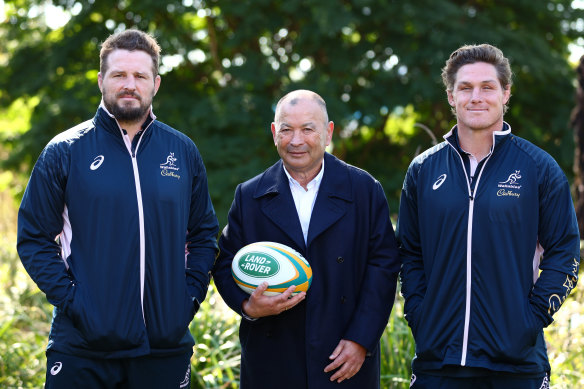 Wallabies coach Eddie Jones says having two co-captains in James Slipper and Michael Hooper will give Australia “a winning edge” because of their combined vast experience.