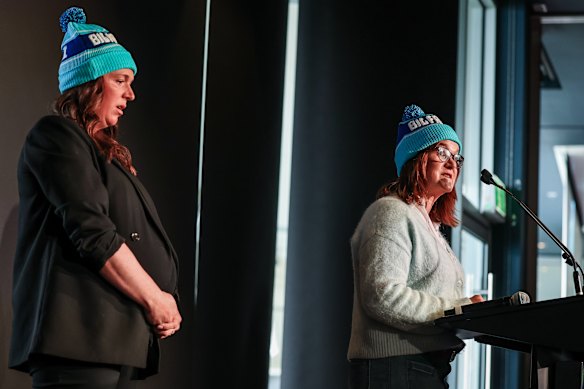 Jan Daniher (right) and Bec Daniher addressed Melbourne and Collingwood players before this year’s Big Freeze game honouring the late Neale Daniher and his fight against MND.